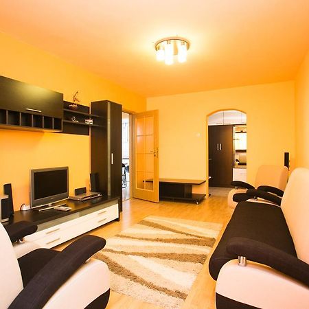 Sky Residence Букурещ Стая снимка