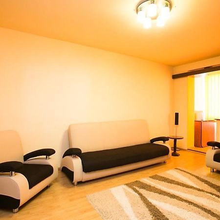 Sky Residence Букурещ Стая снимка