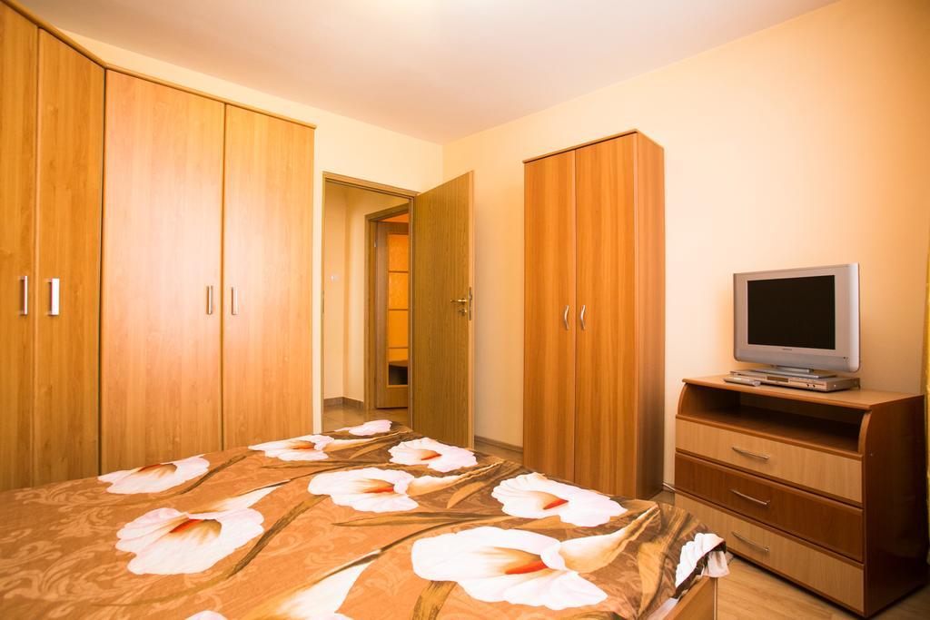Sky Residence Букурещ Стая снимка